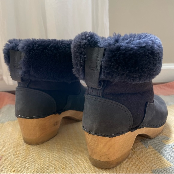 Sven 7” Shearling Clog Boot - Picture 2 of 8